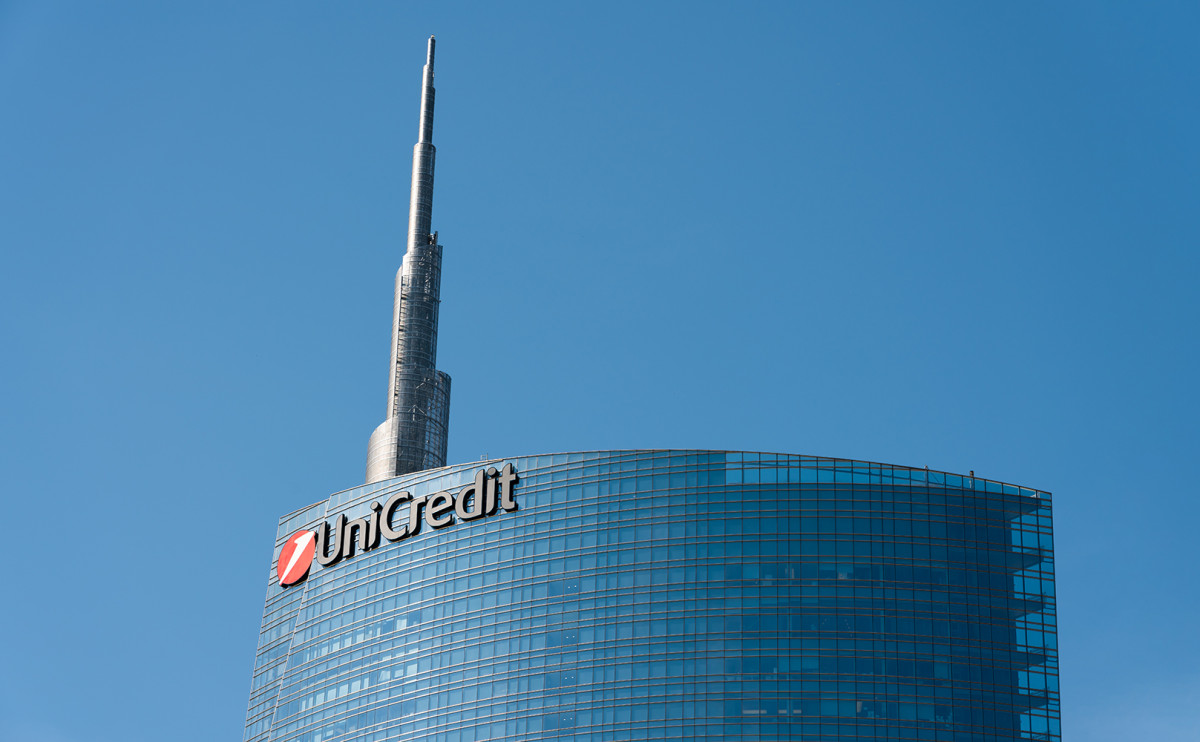 UniCredit отчитался об убытке от бизнеса в России в размере €915 млн