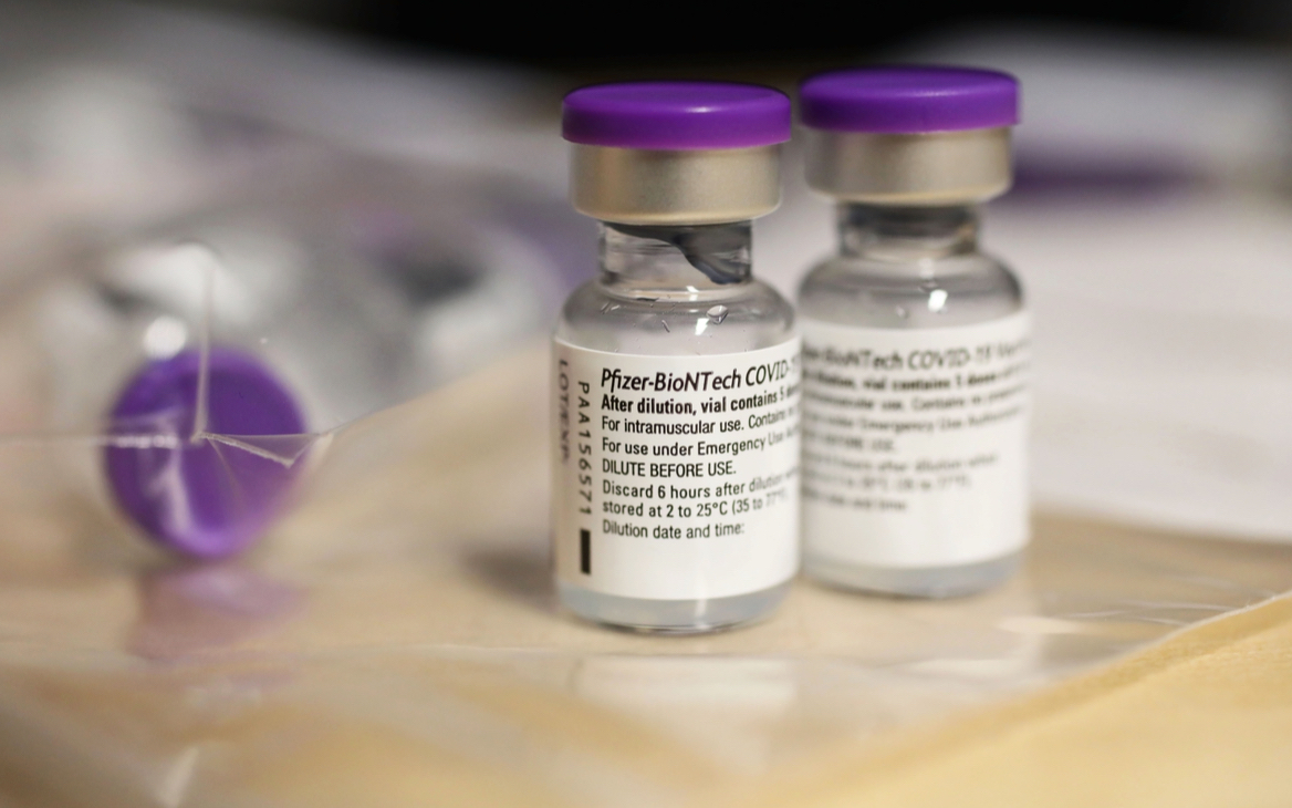 FDA может полностью одобрить вакцину Pfizer на следующей неделе