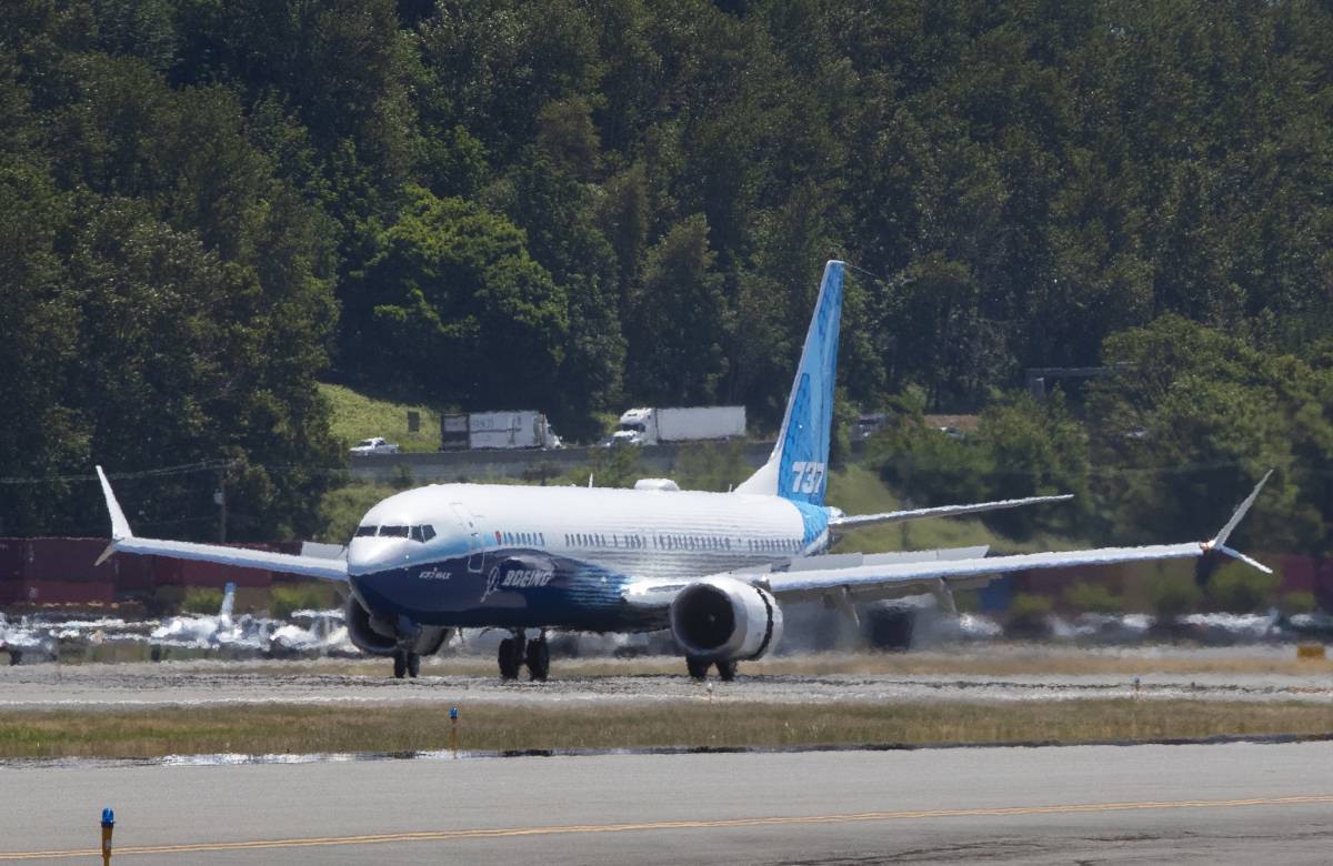 Boeing поставила 22 самолета 737 MAX в августе