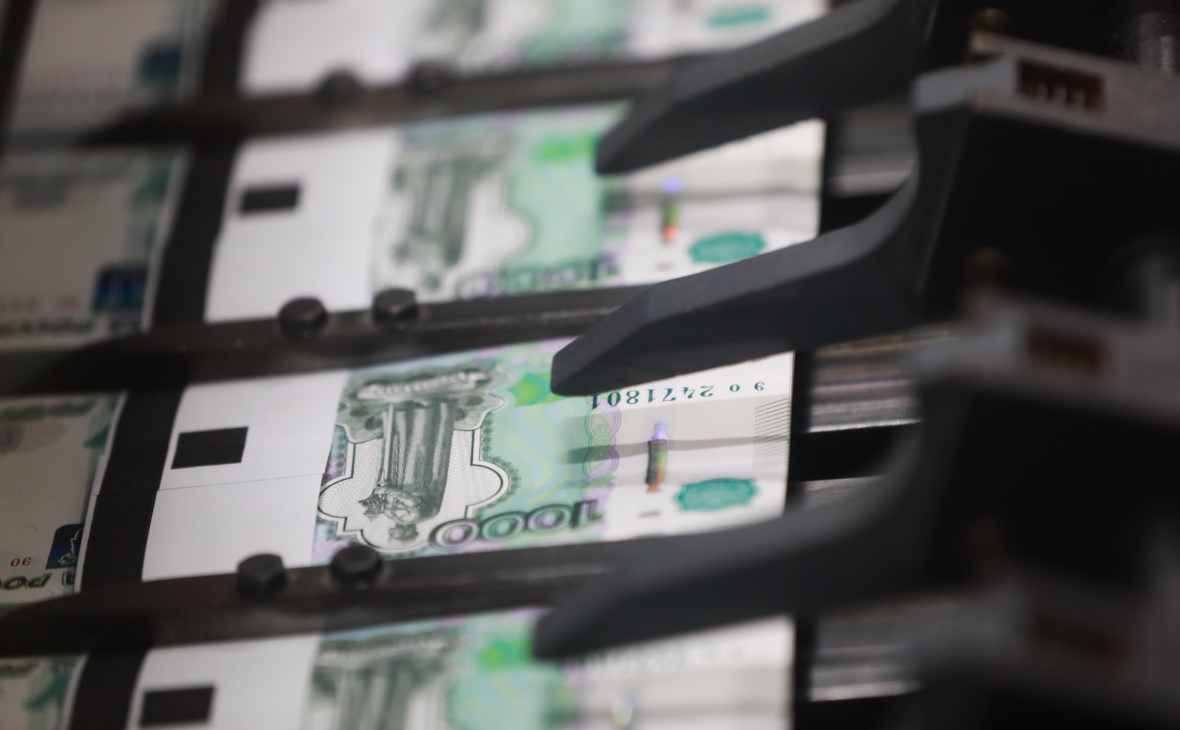 Аналитики Credit Suisse назвали рубль главным разочарованием года