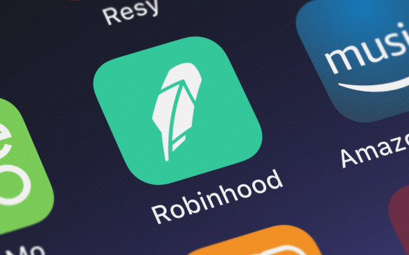 Бумаги онлайн-брокера Robinhood рухнули на 9% после выхода первого с момента IPO отчета