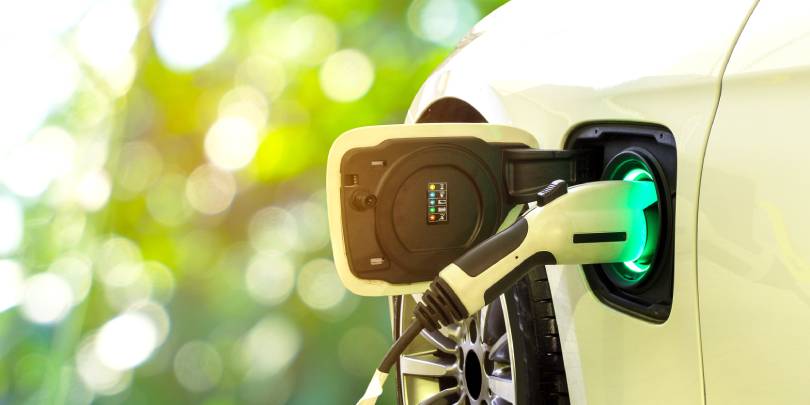 Volvo, Daimler и Traton создадут пункты зарядки для электрогрузовиков