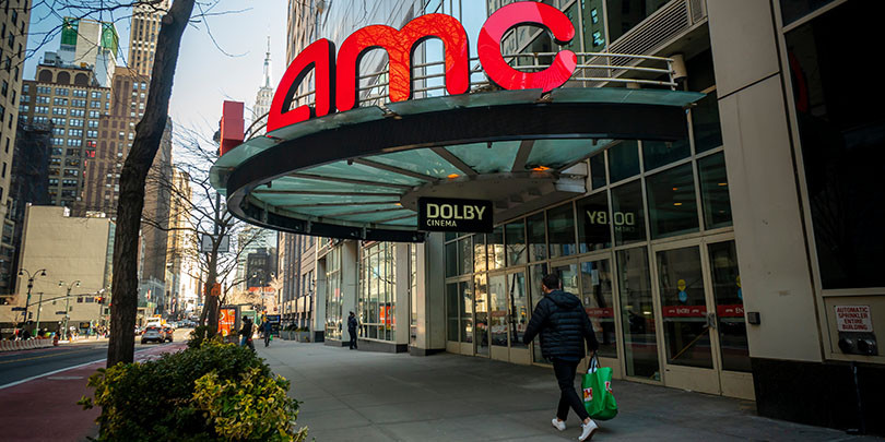 Глава AMC Entertainment Holdings продал 312,5 тыс. акций за $9,65 млн