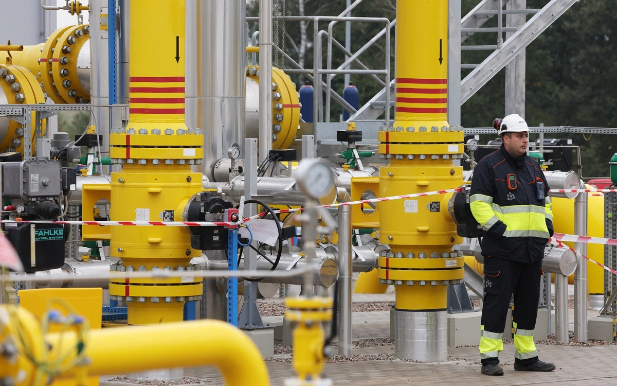 Цена газа в Европе превысила $400 за тыс. кубометров впервые с 2023 года