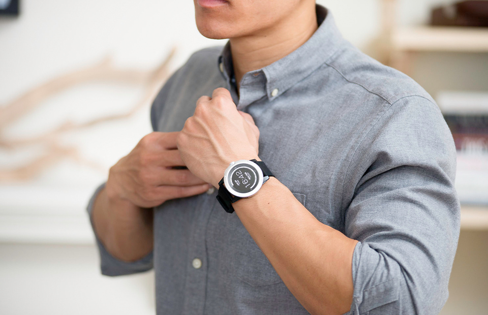 Фото: indiegogo.com/projects/smartwatch-powered-by-you-matrix-powerwatch-watch-fitness#/