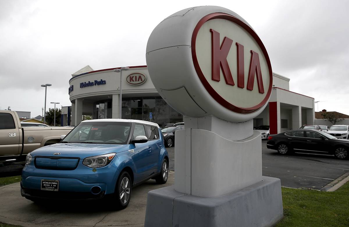Американский регулятор продолжил расследование против Hyundai и Kia