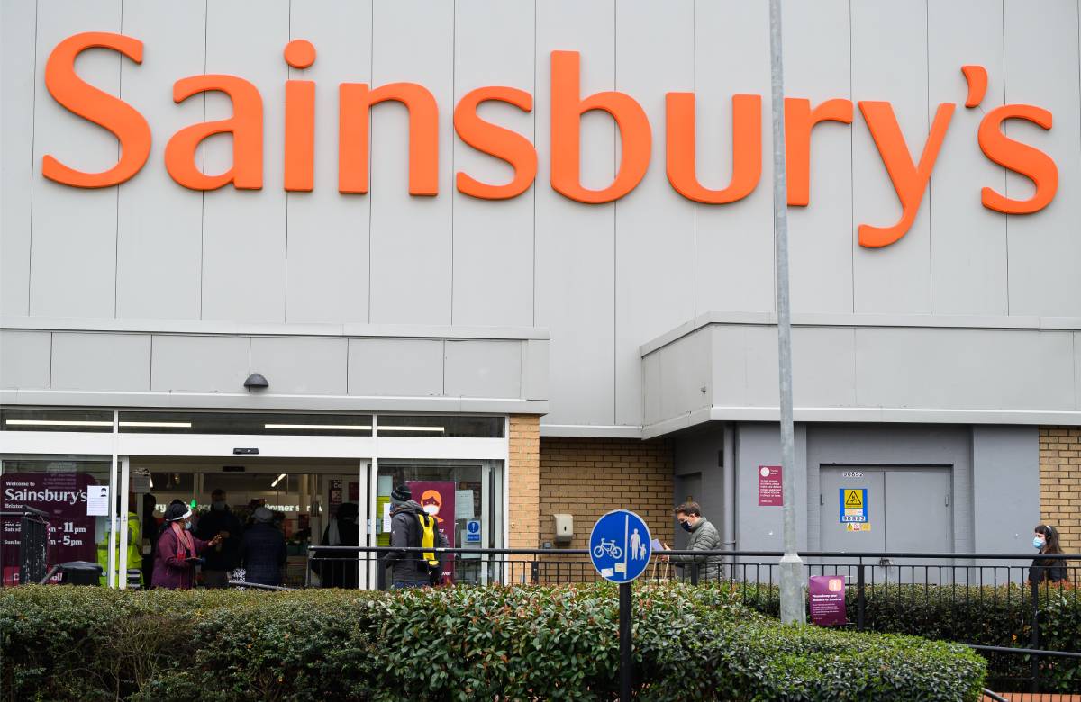 Sainsbury может продать свое банковское подразделение за $275 млн