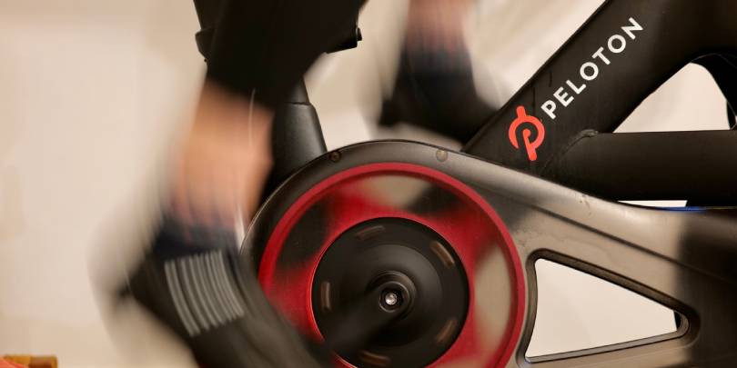 Peloton снизит цены на фитнес-оборудование и увеличит стоимость подписки