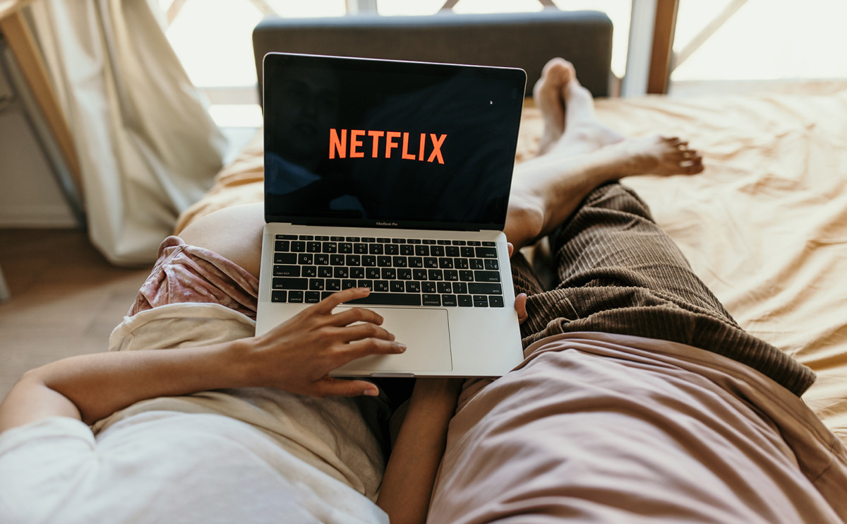 Netflix может запустить платформу с рекламой