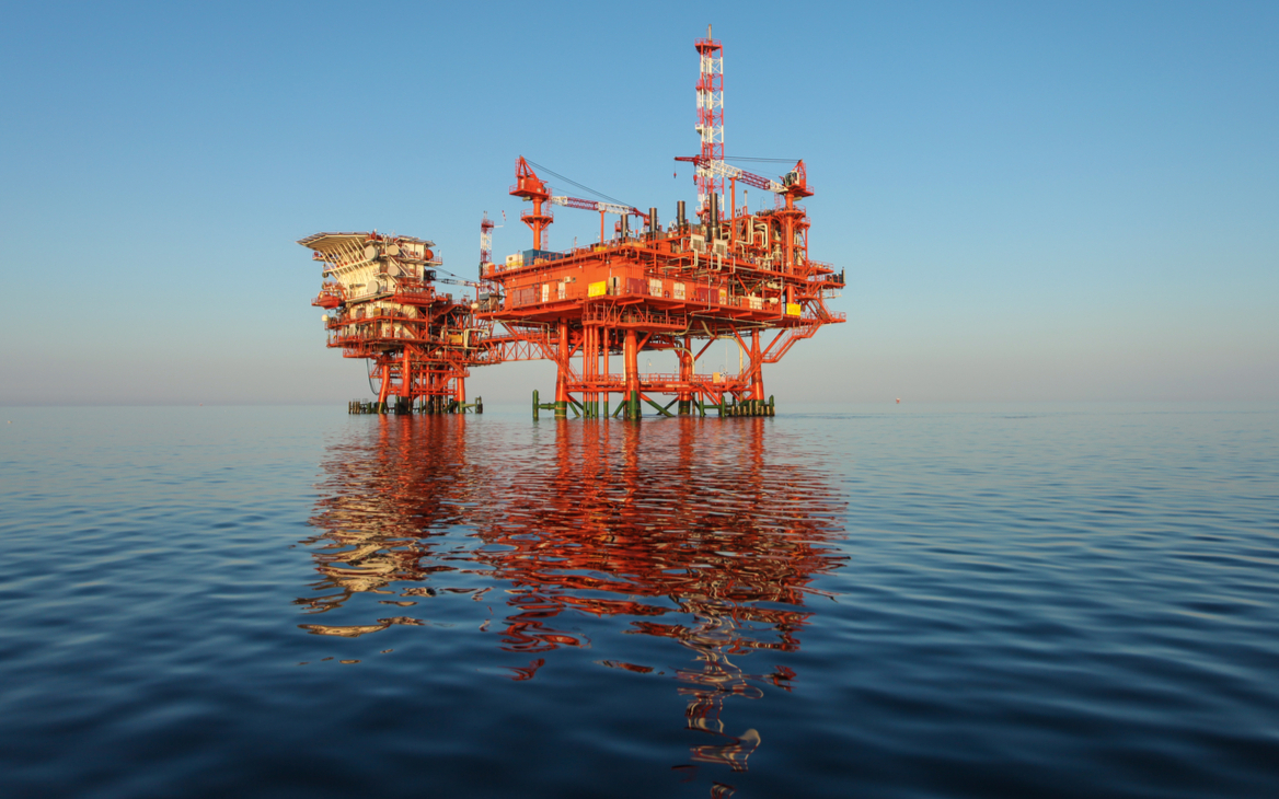 ОПЕК+ не стала менять политику в области добычи нефти на фоне роста цен