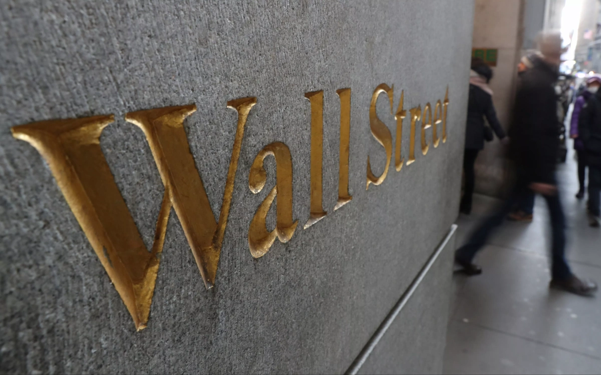 Wells Fargo предсказал «бойню» в акциях из-за резкого подъема ставок ФРС