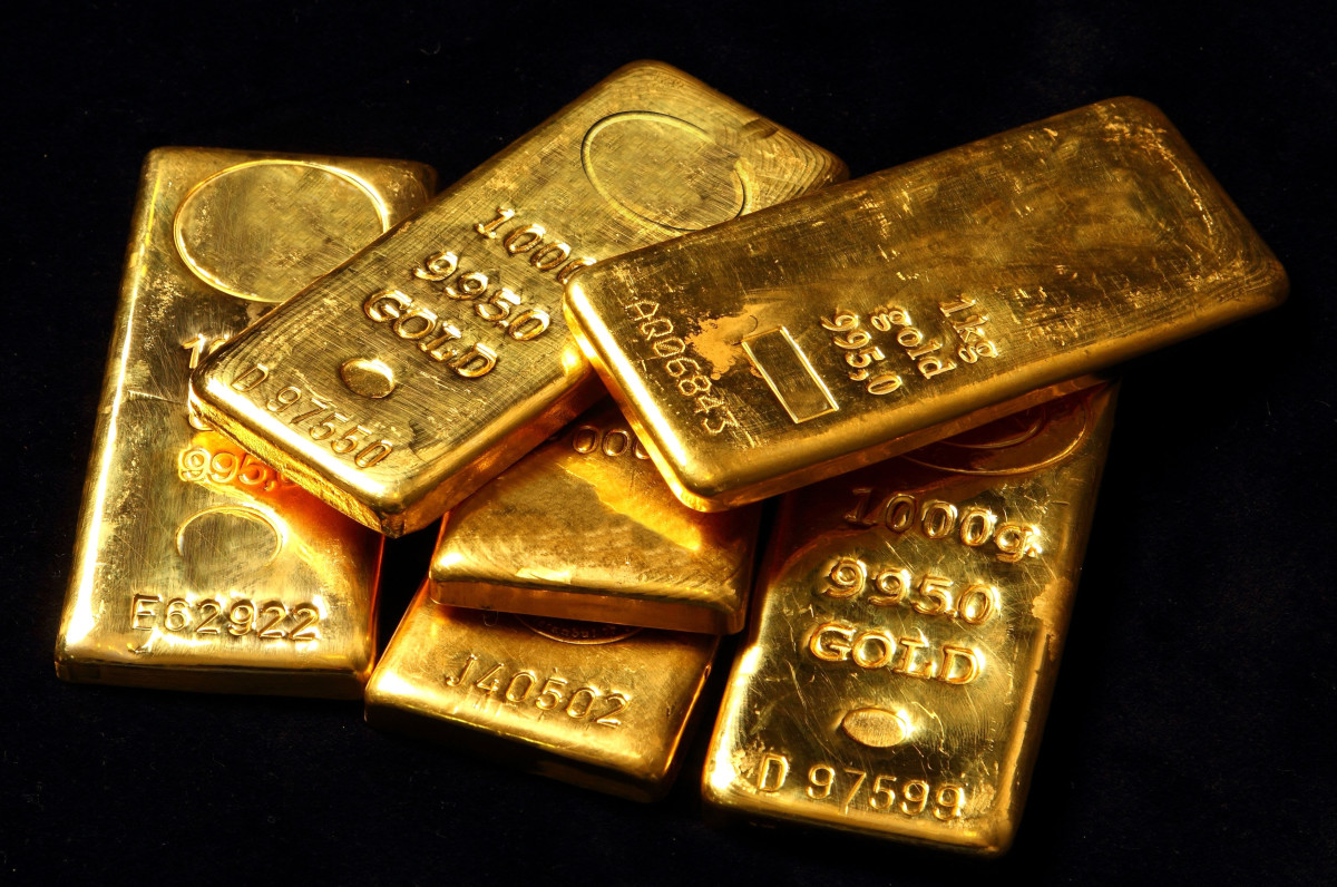 Золото штурмует максимумы. От металла ждут нового рекорда уже в 2020-м