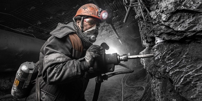 Обвал цен и эмбарго: есть ли перспективы у российских угольных компаний