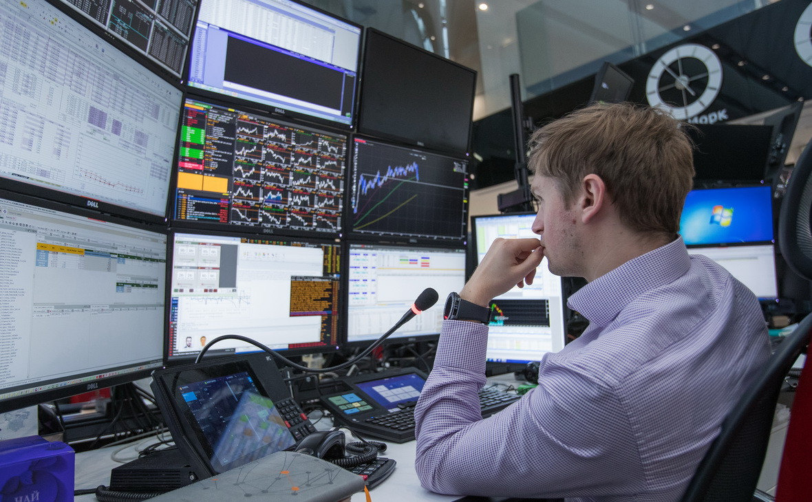 «Коммерсантъ» узнал о планах Санкт-Петербургской биржи выйти на IPO