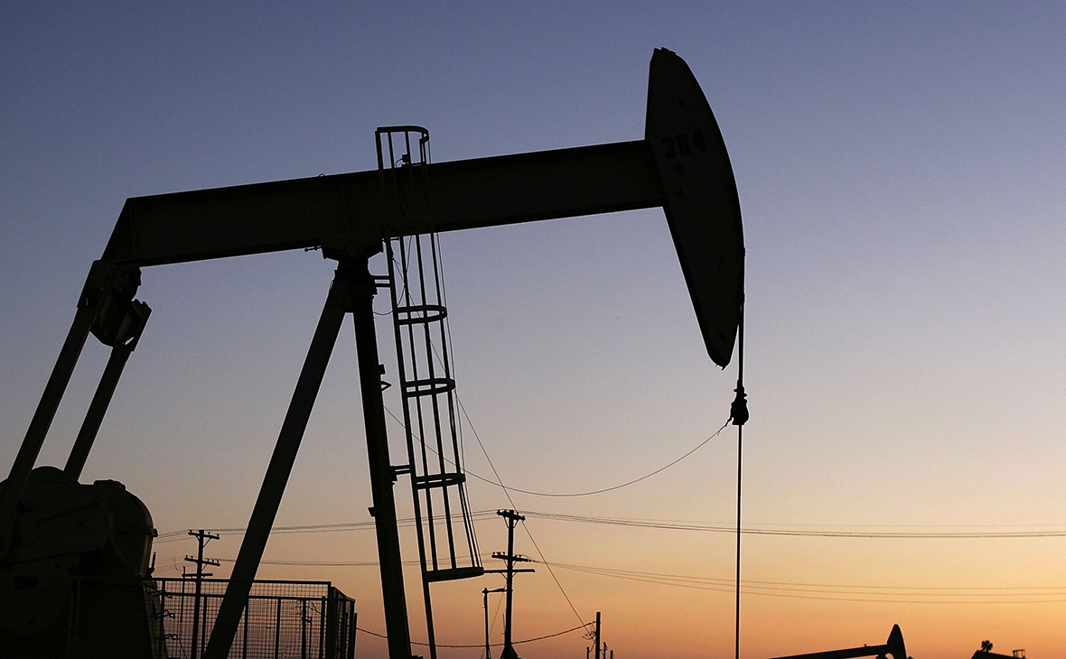Валютный тормоз: почему акции нефтяников не реагируют на дорогое сырье