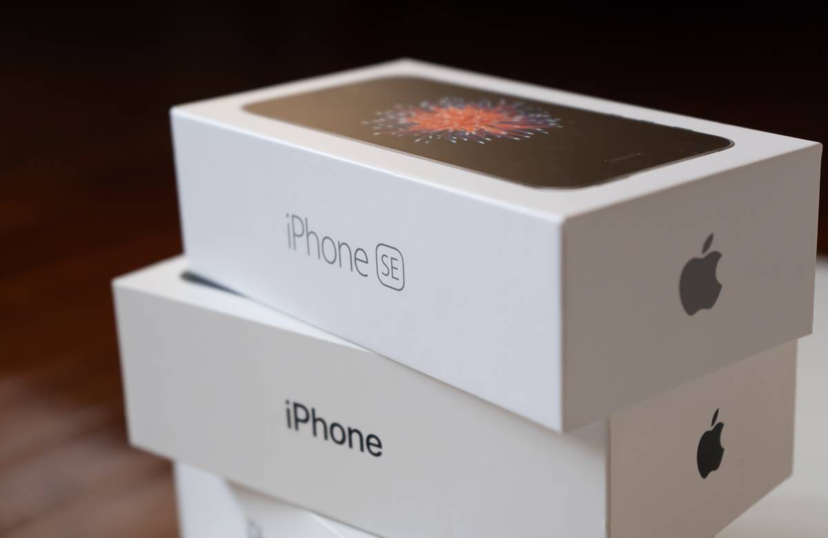 Apple планирует выпустить новый iPhone SE поддержкой 5G в марте