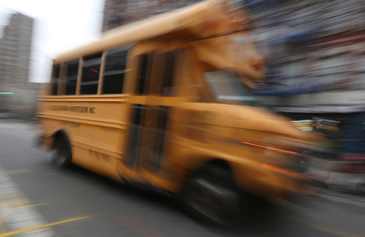 Школьные автобусы пали жертвой COVID. Это повлияет на акции компаний США