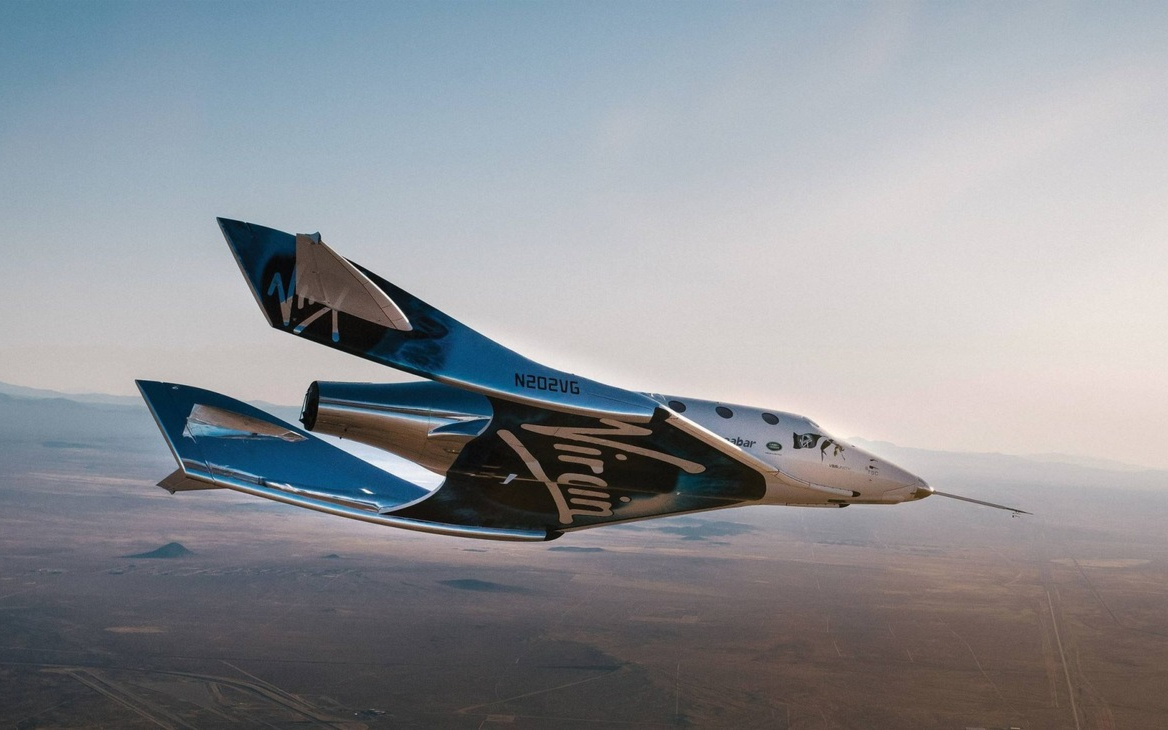 Virgin Galactic успешно запустила космоплан для туристов в космос