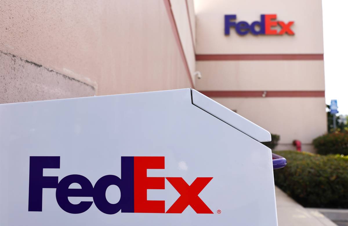 FedEx договорилась с Goldman Sachs об ускоренном байбэке на $1,5 млрд