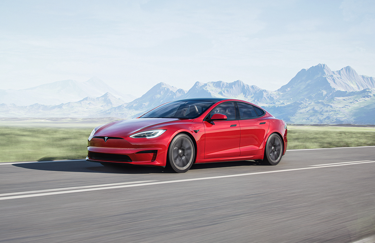 Tesla возобновляет поставки Model S после недельной задержки