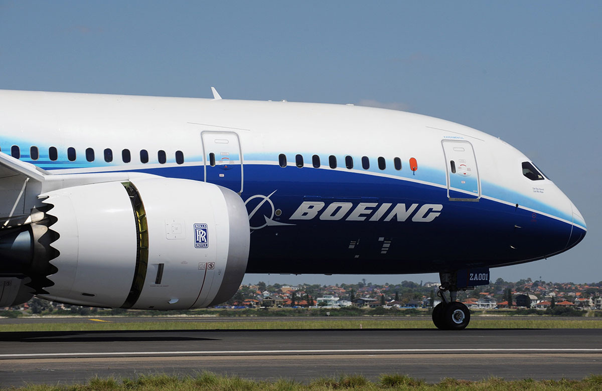 Поставка новых Boeing 787 Dreamliner отложена до конца октября