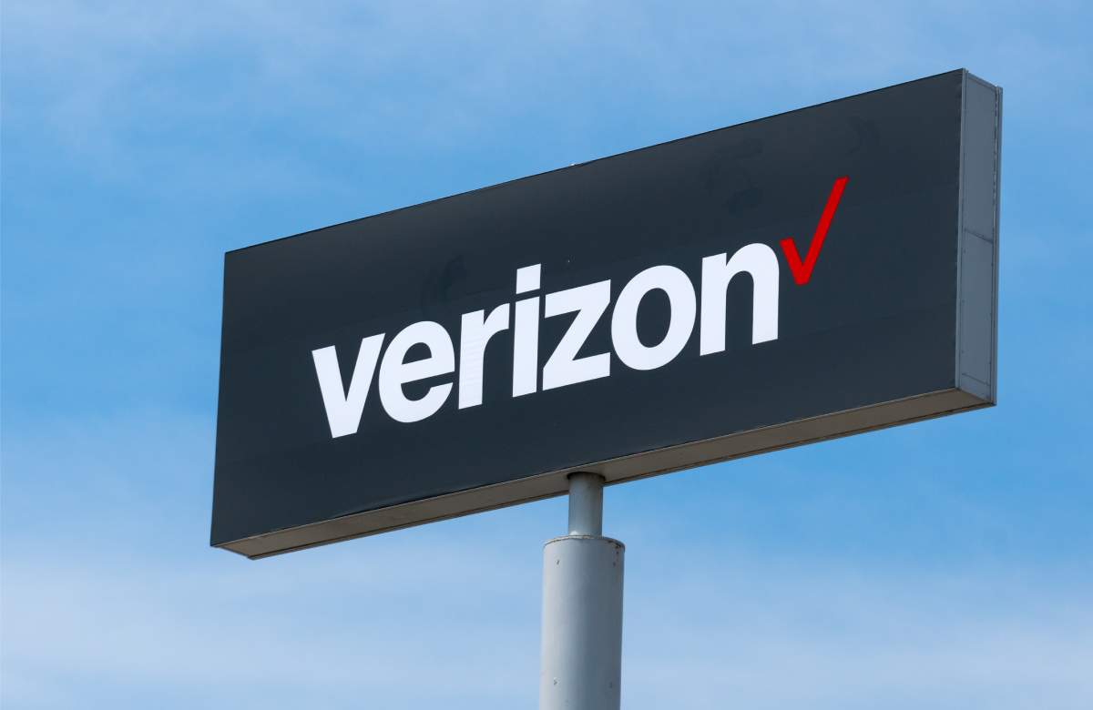 Акции Verizon упали на 9% после выхода квартального отчета