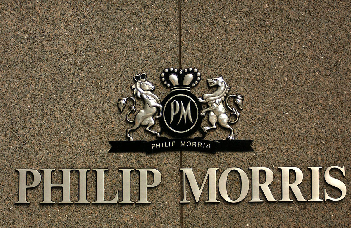 Philip Morris увеличила квартальные дивиденды на 4%