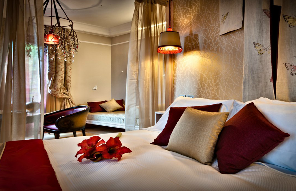 Фото: hotelchateaumonfort.com