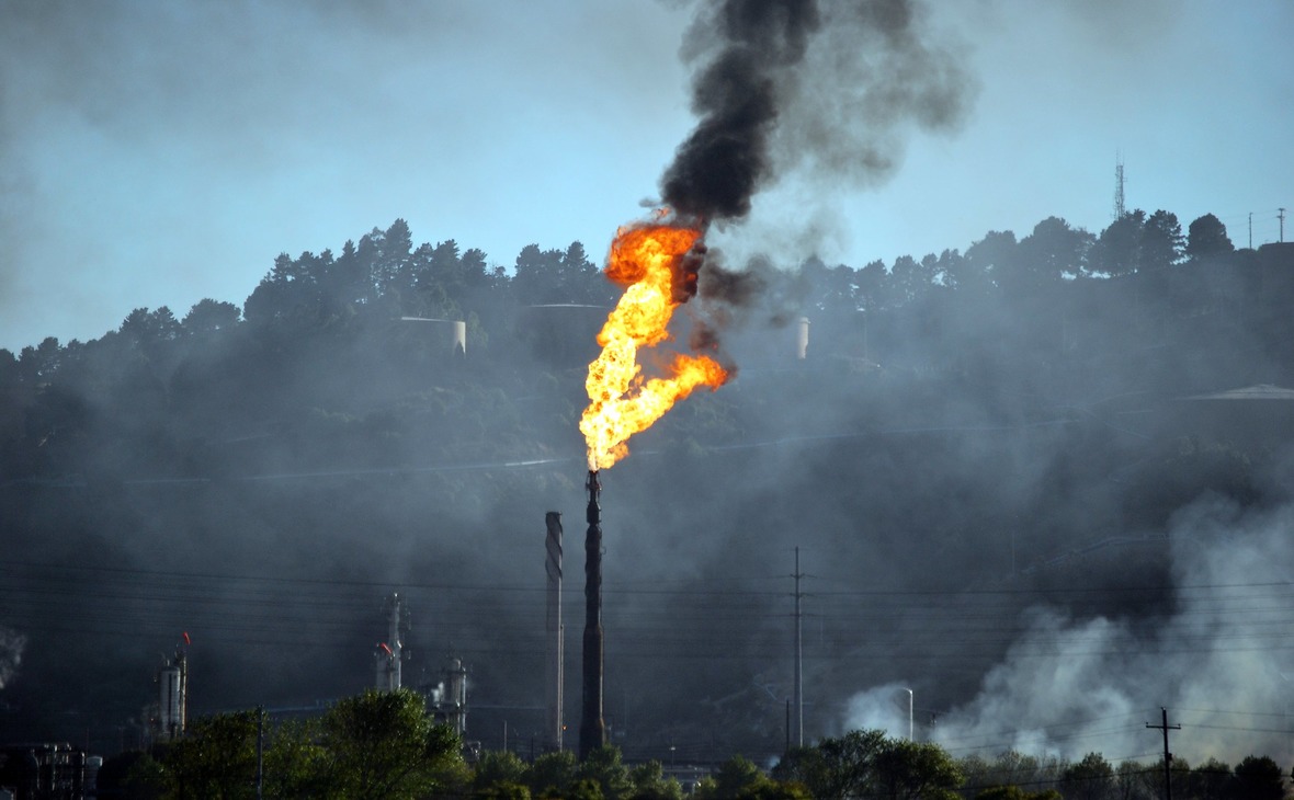 Нефтеперегонный завод Chevron в Ричмонде