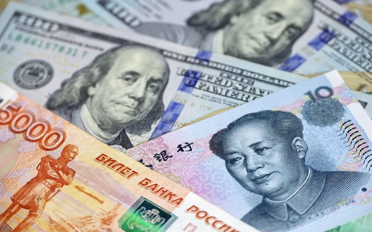 БКС Банк поднял комиссии за исходящие переводы в валюте