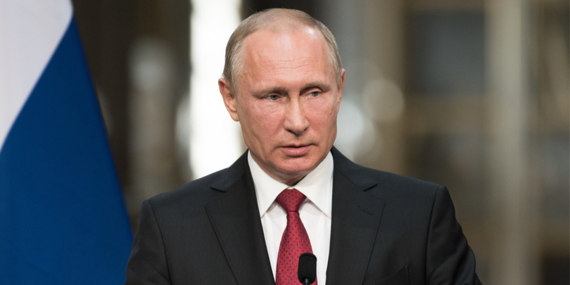 Путин предложил застраховать вложения россиян на рынке. Что важно знать