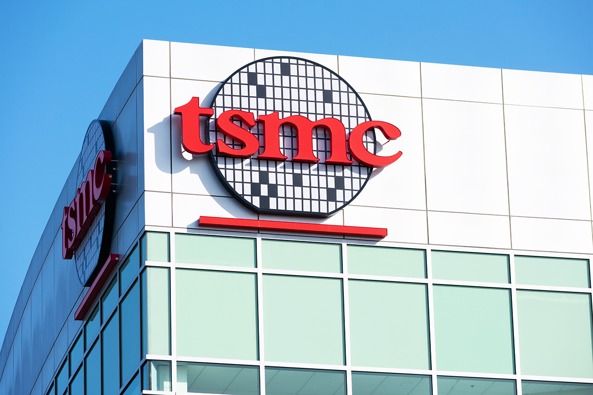 Чипмейкер TSMC нарастил выручку в июне на 18%