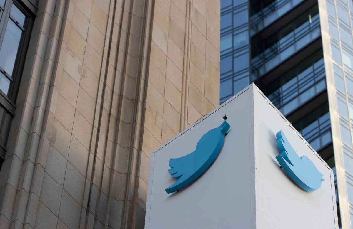 Акции Twitter упали почти на 6% из-за возможного срыва сделки с Маском