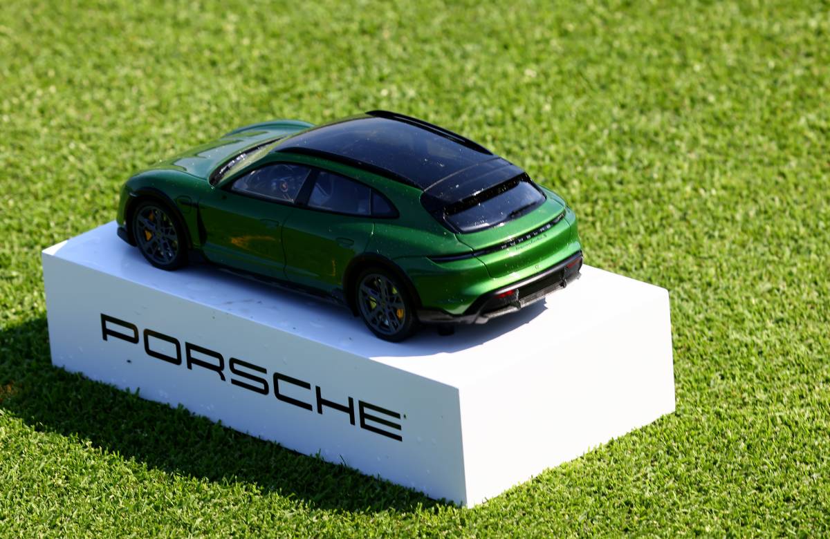 Goldman Sachs и Freshfields работают над возможным листингом Porsche