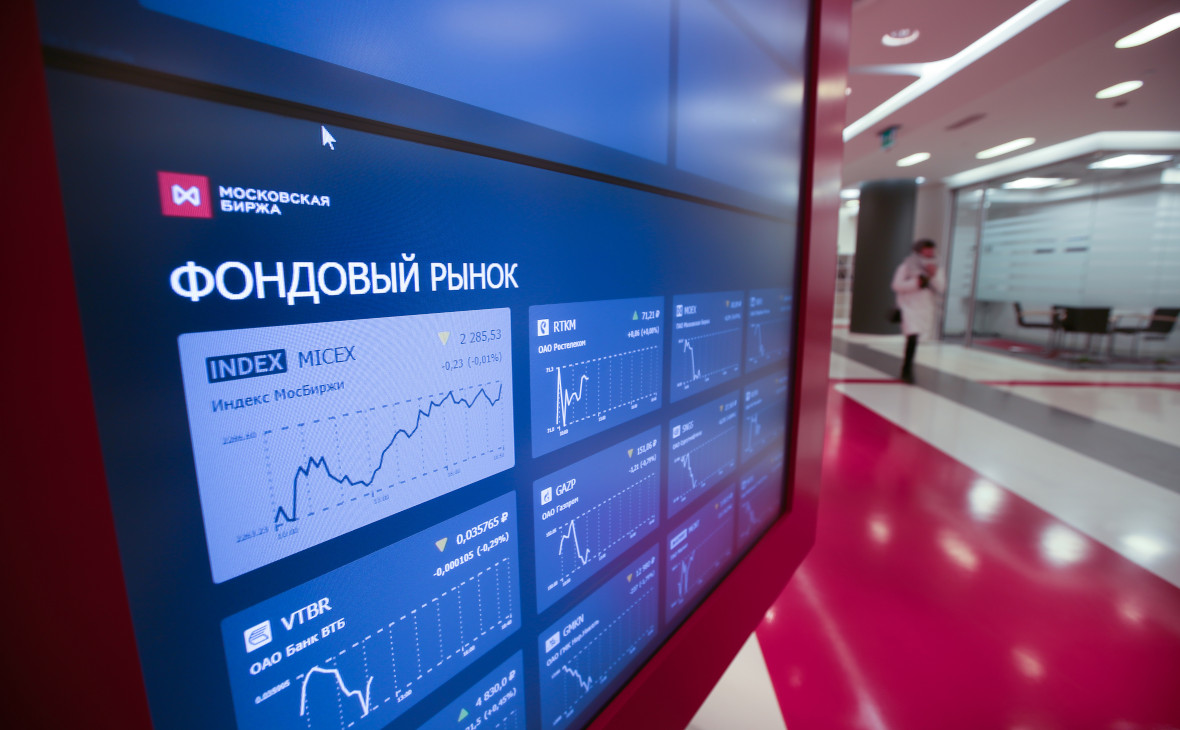 Вечерняя сессия на Московской бирже: торги акциями продлят до полуночи