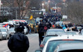 Косовские сербы блокируют дорогу возле деревни Рудине