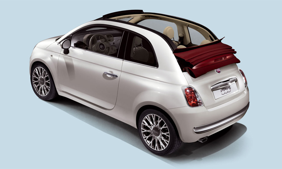 Объявлены цены на кабриолет FIAT 500