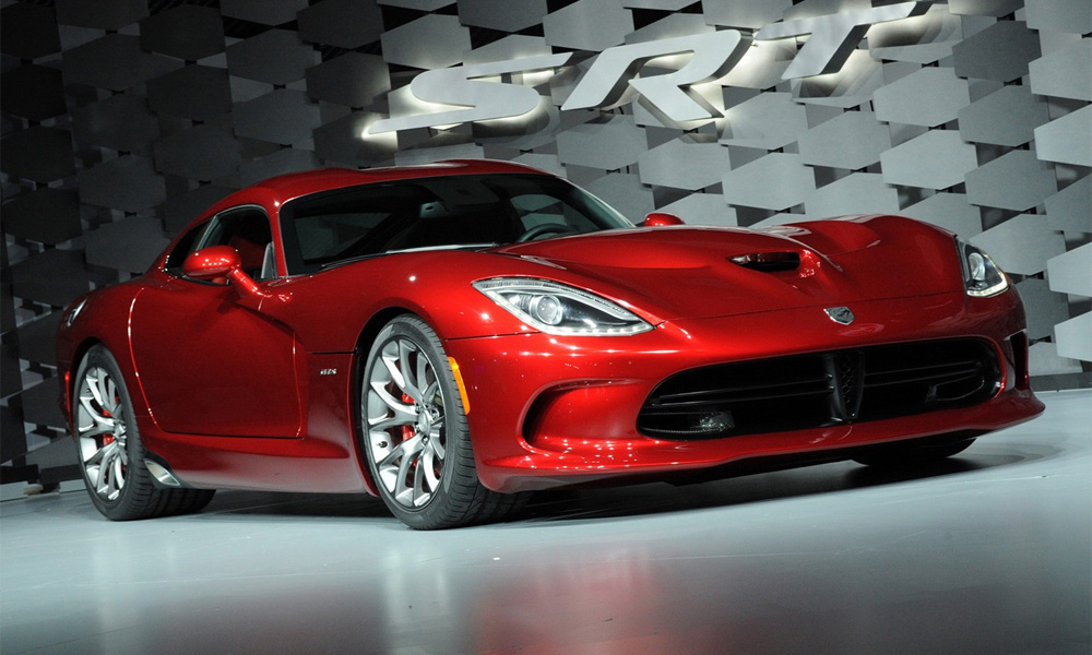 SRT Viper: возвращение легендарной «гадюки»