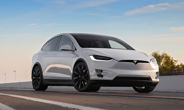 Tesla выпустила обновление программного обеспечения