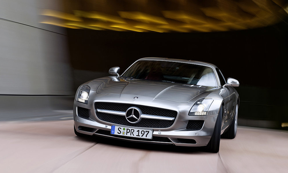 Mercedes-Benz SLS AMG