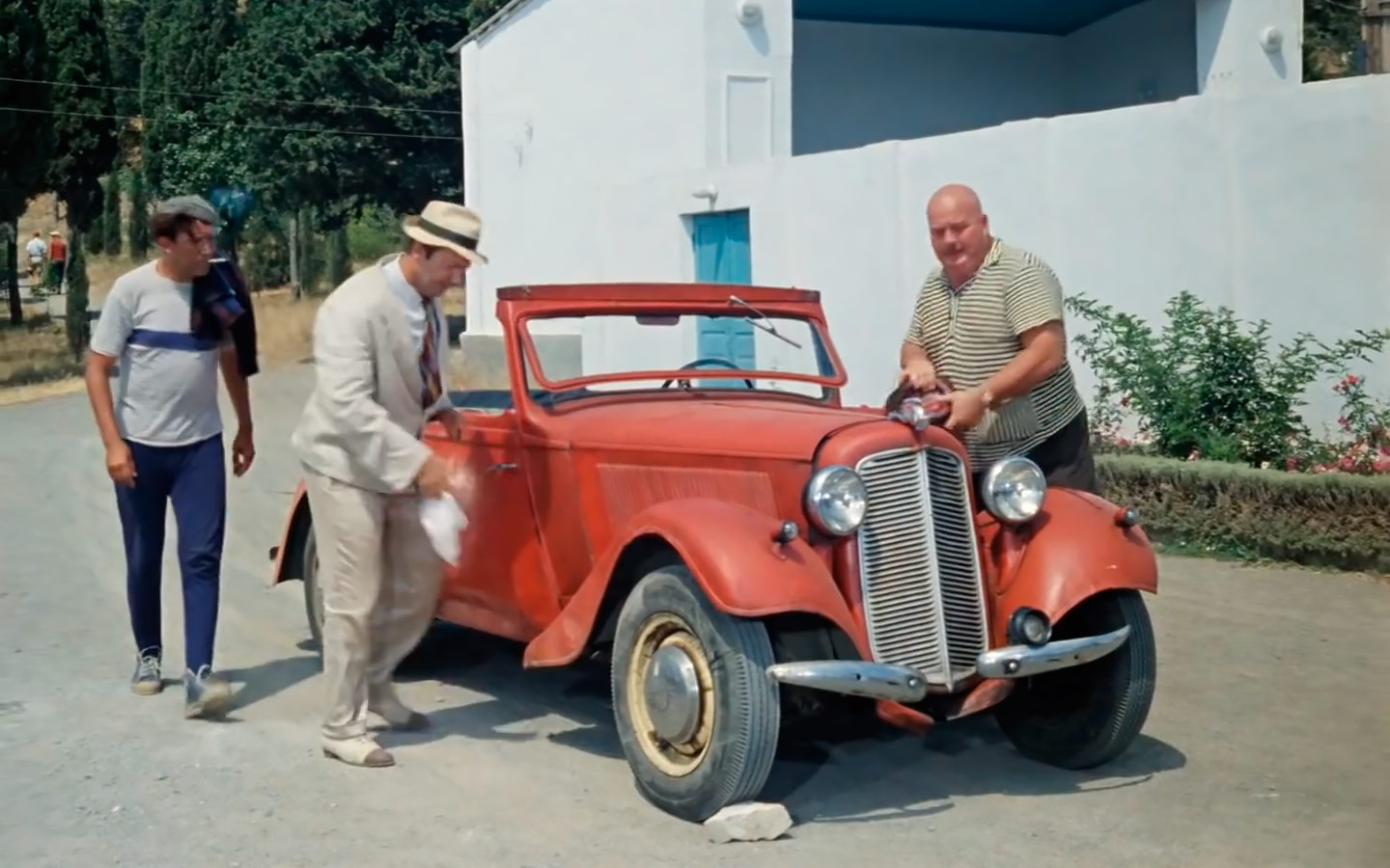Игра: угадываем машины из советских фильмов