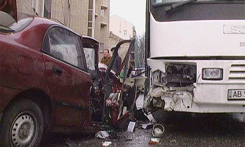 В Швеции столкнулись 50 автомобилей и автобус