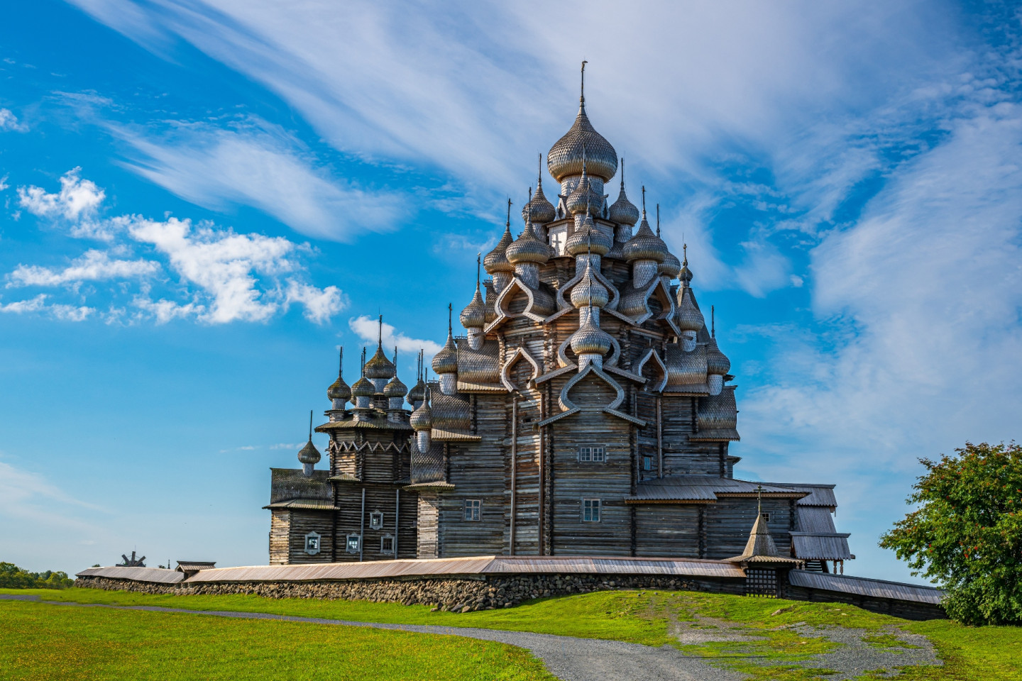 Ладожское озеро, Кижи