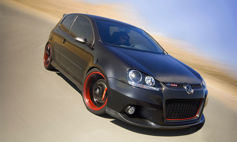 Volkswagen Golf R GTI