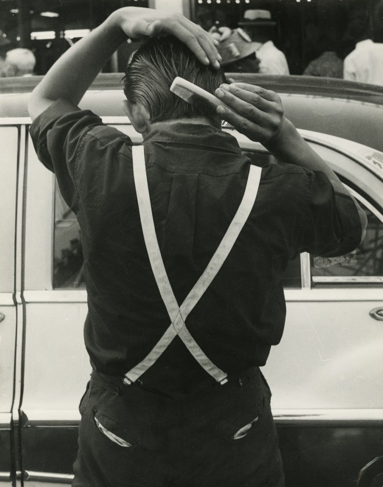 Leon Levinstein. «Suspenders», 1955