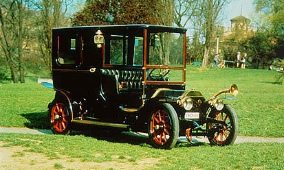 Lancia отмечает 100 лет