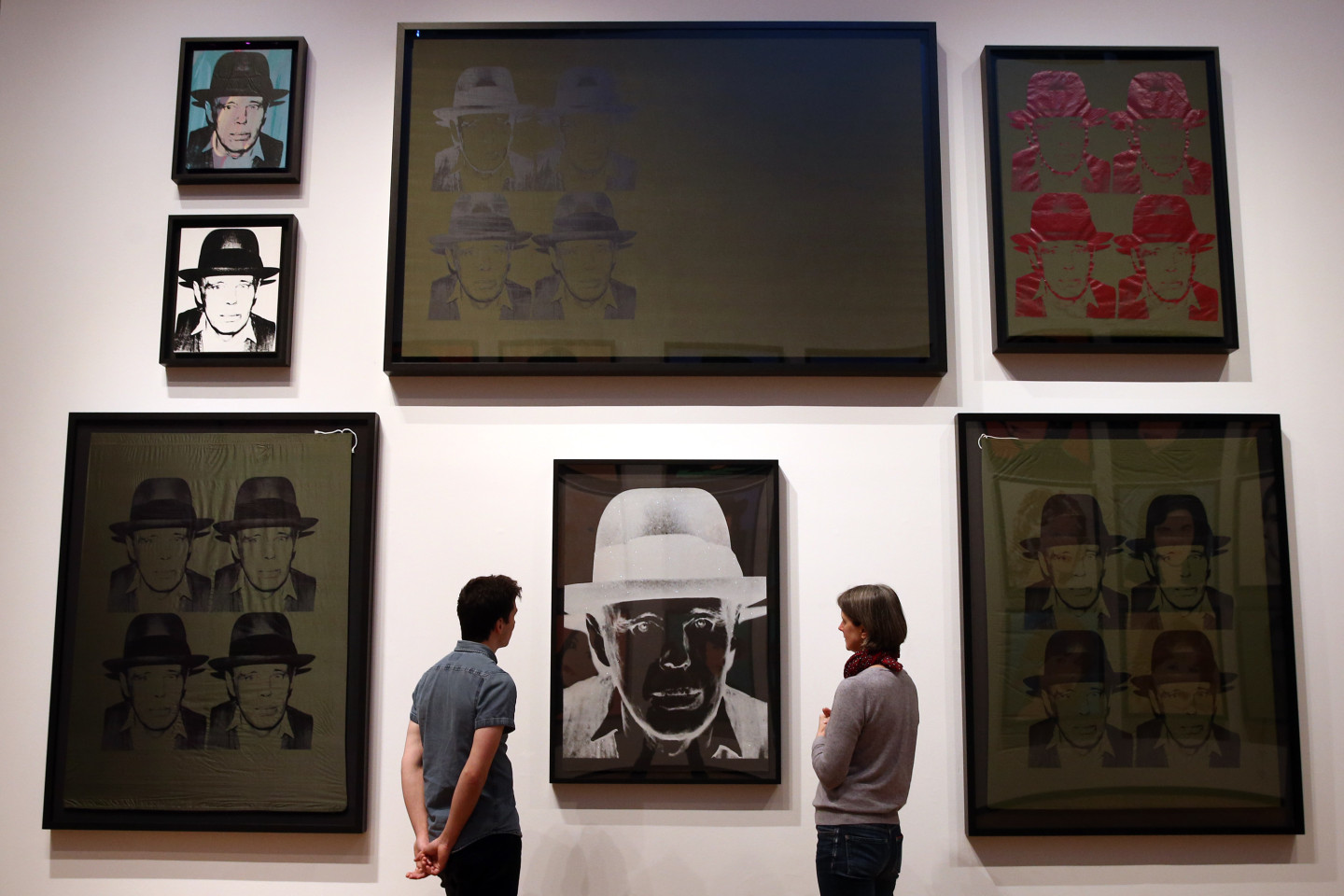 Энди Уорхол. «Портрет Йозефа Бойса». Стенд Gagosian Gallery на ярмарке FIAC, 2015 г.