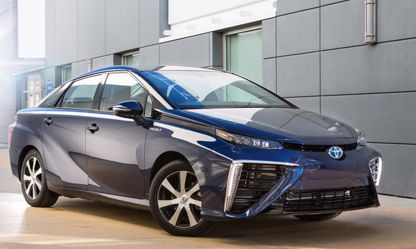 Toyota рассекретила технические подробности водородного Mirai