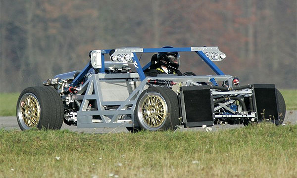 Mercedes разрабатывает мини-McLaren