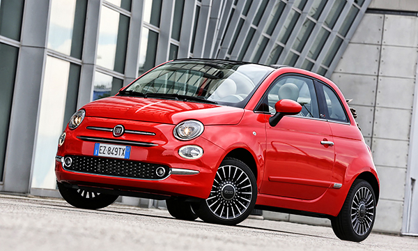 Fiat 500 после рестайлинга получил светодиодные ходовые огни